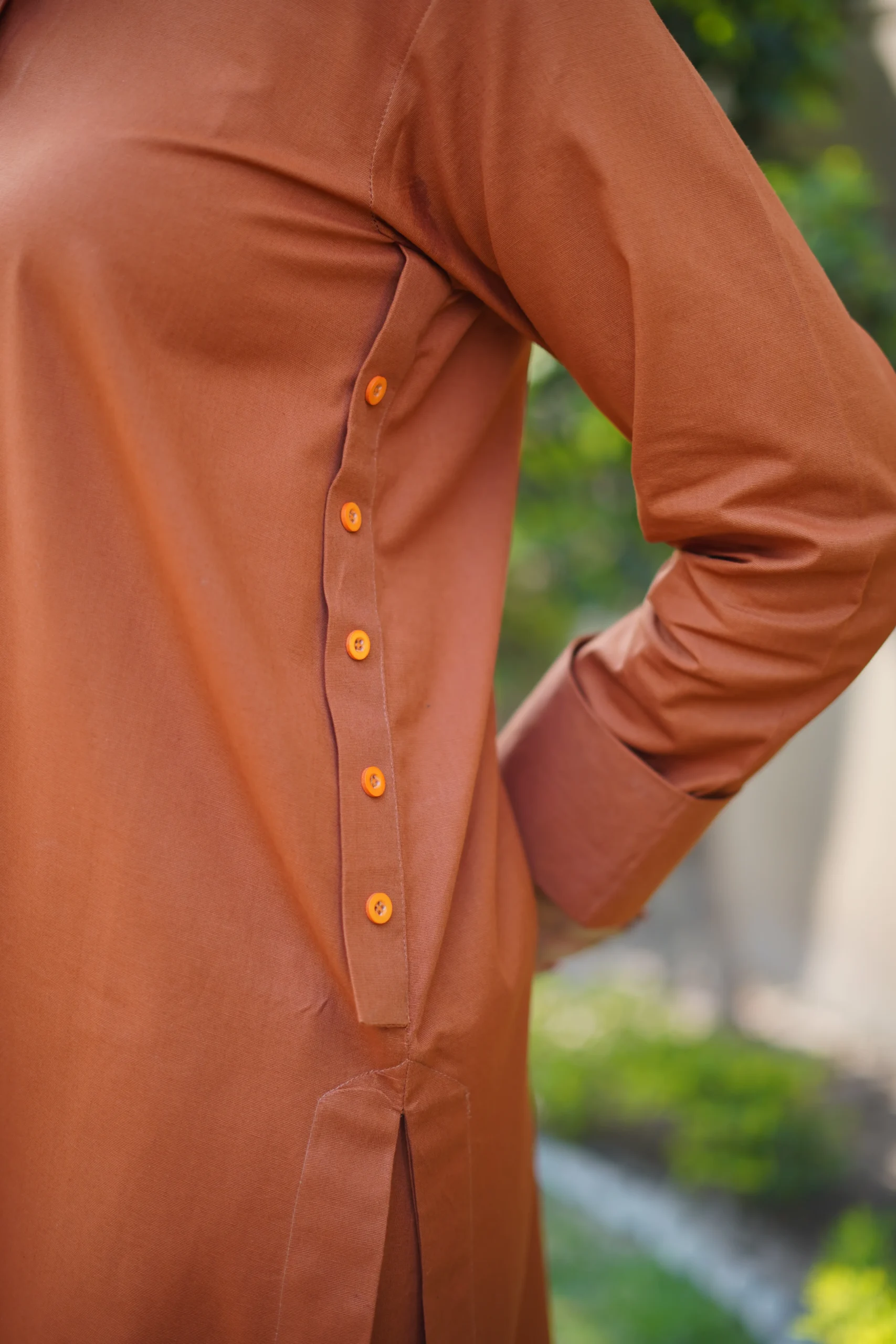 Cinnamon Brown - Image 3