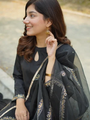 Black Tussle Silk Sharara