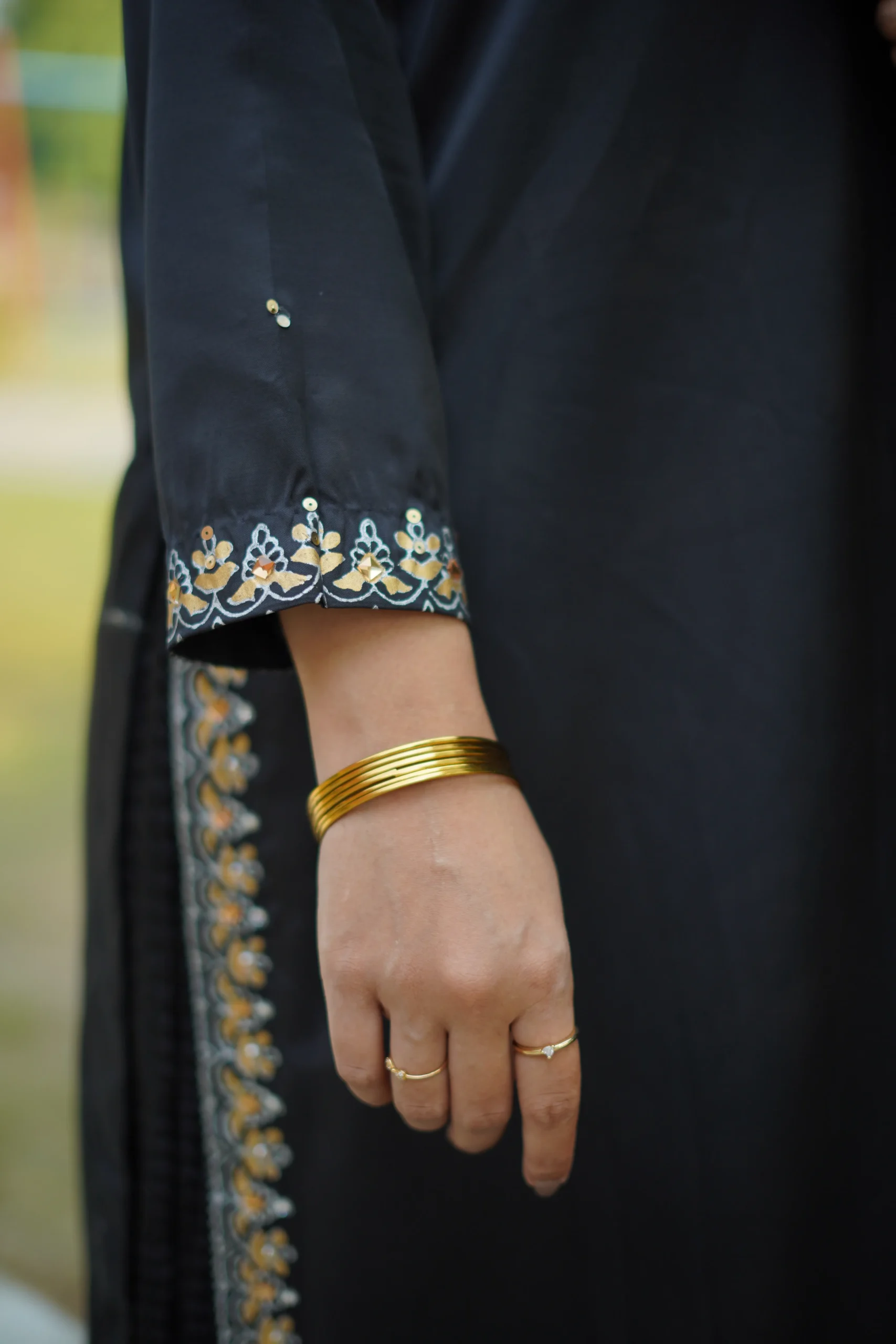 Black Tussle Silk Sharara - Image 4