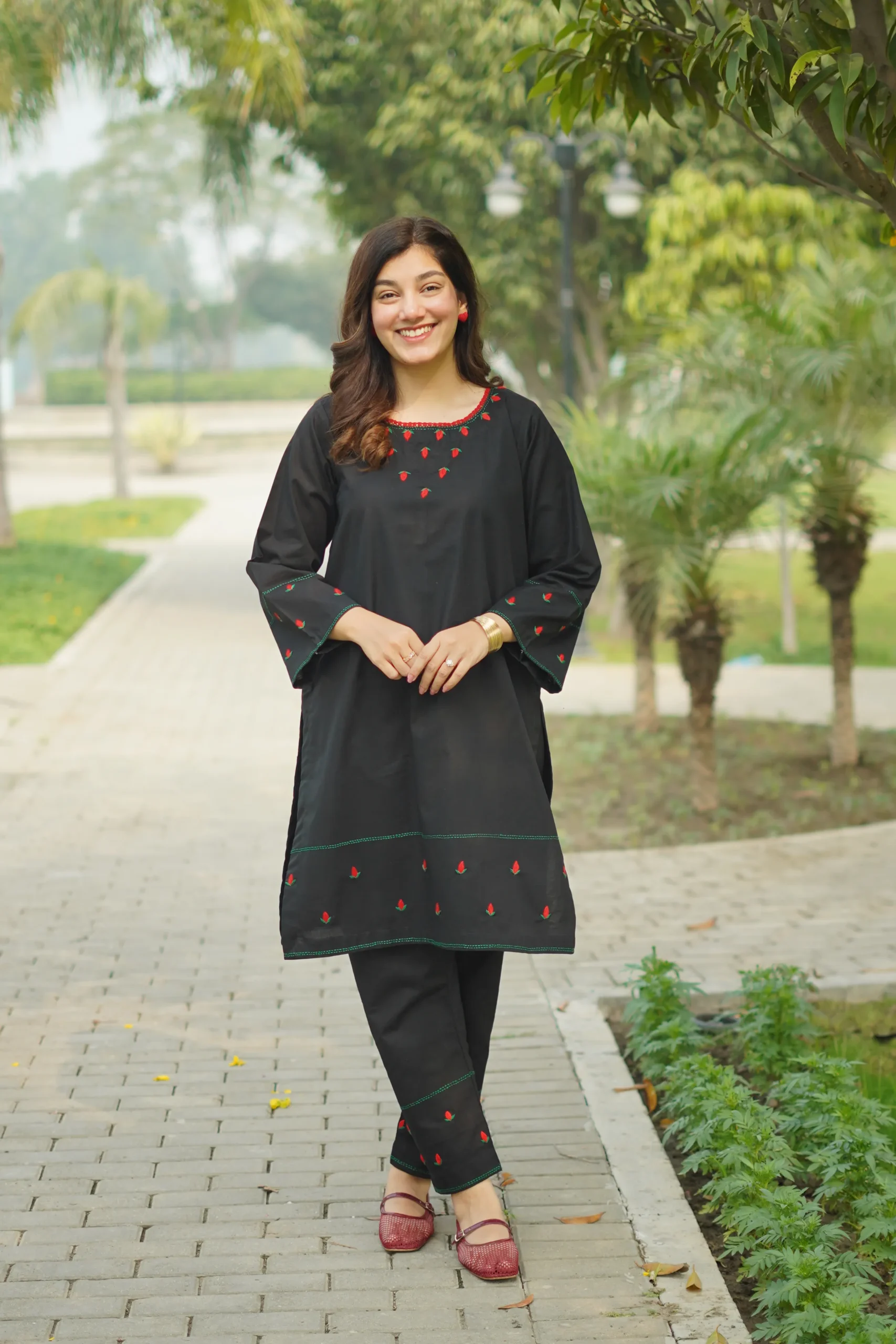 Classic Black - Image 6