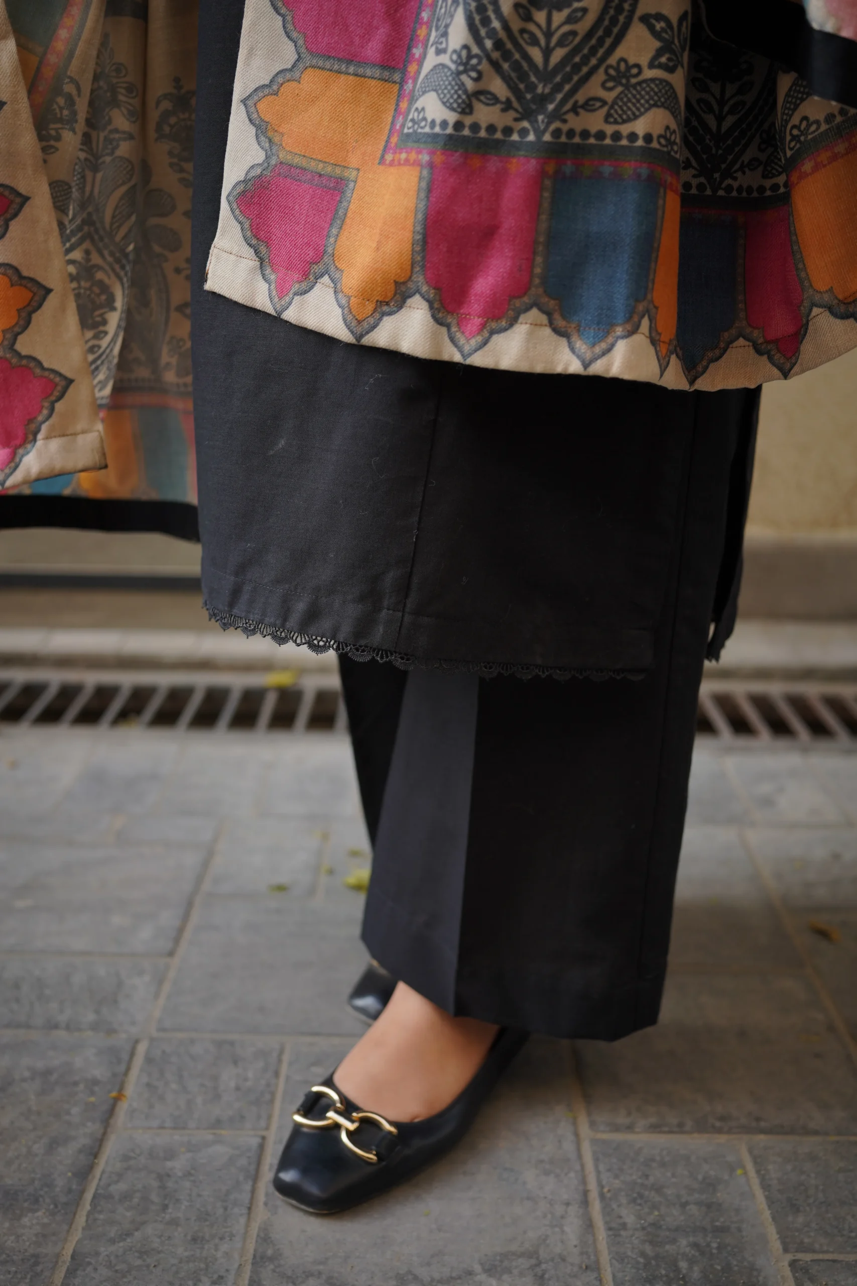 Black Heritage Suit - Image 5